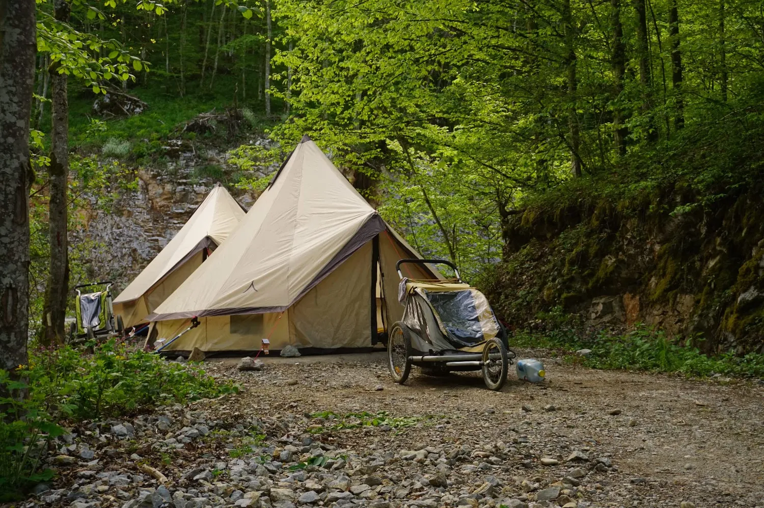 Grand Canyon Indiana 8 Tipi-Zelt 8 Personen olive 400x400