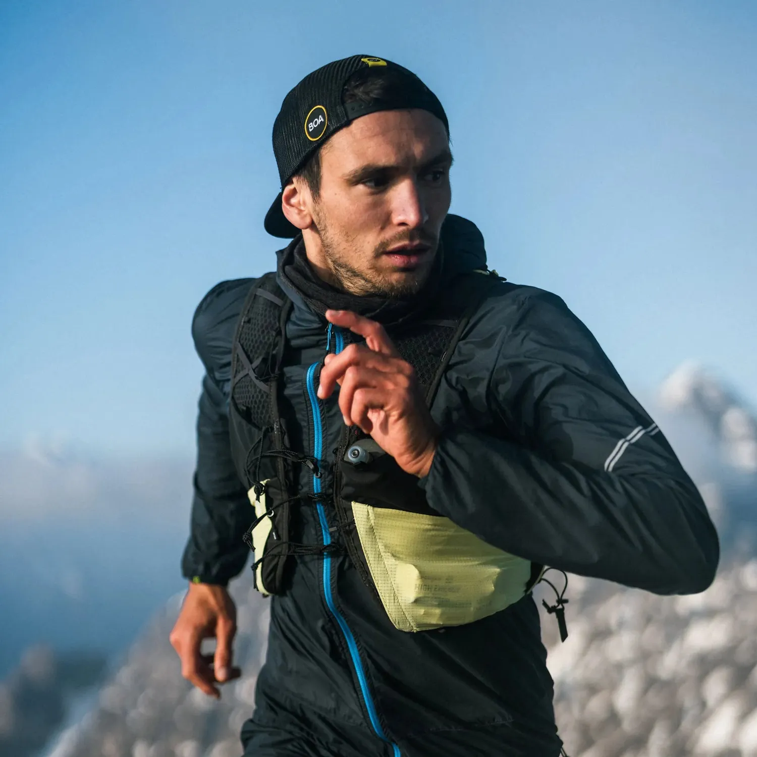 Silva Strive 10 Laufweste 10 L Blau mit Stockhalter