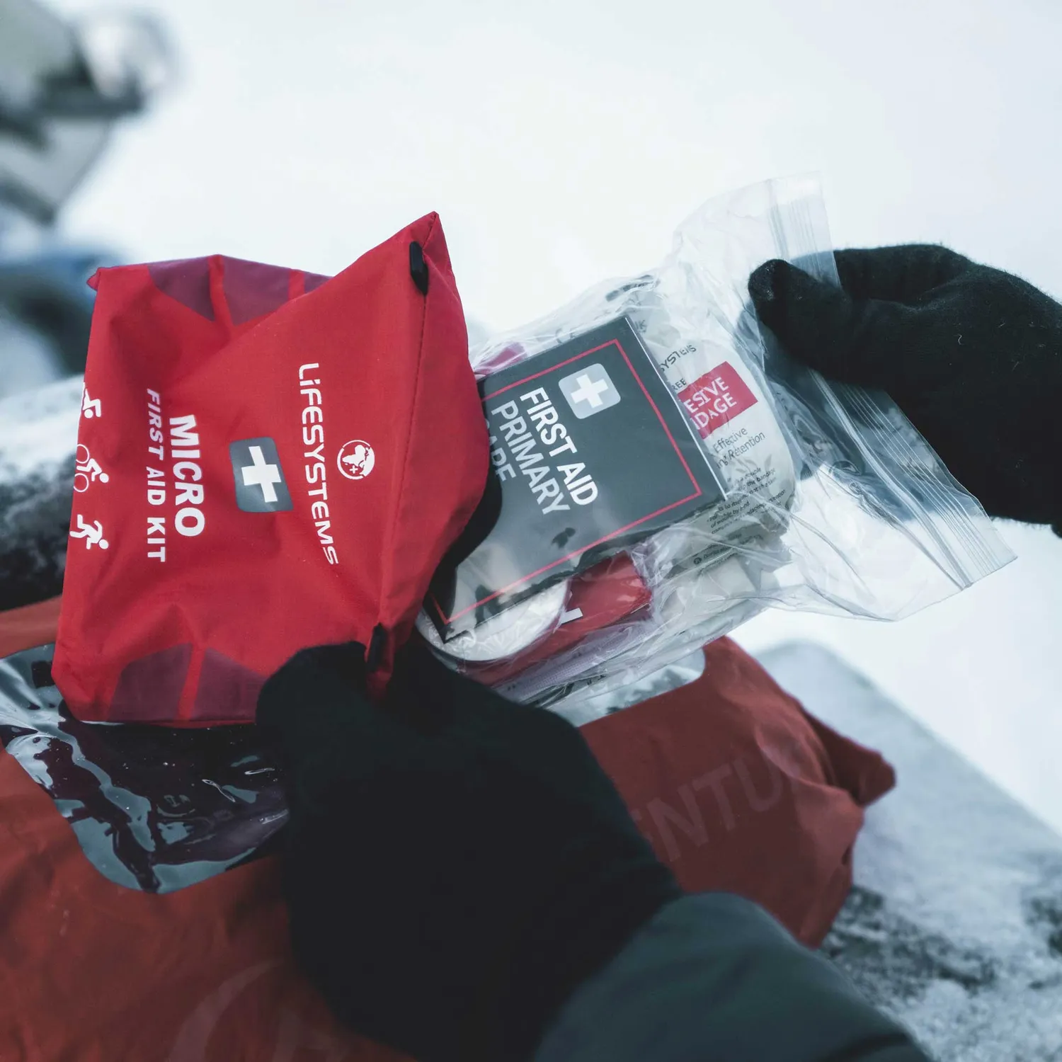 Lifeventure Light and Dry Micro Erste-Hilfe-Set leicht