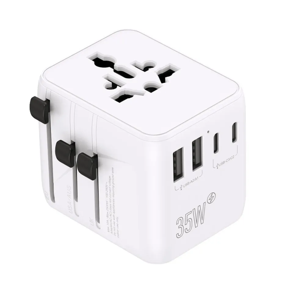 Lifeventure World Travel Adapter USB Fast Charge