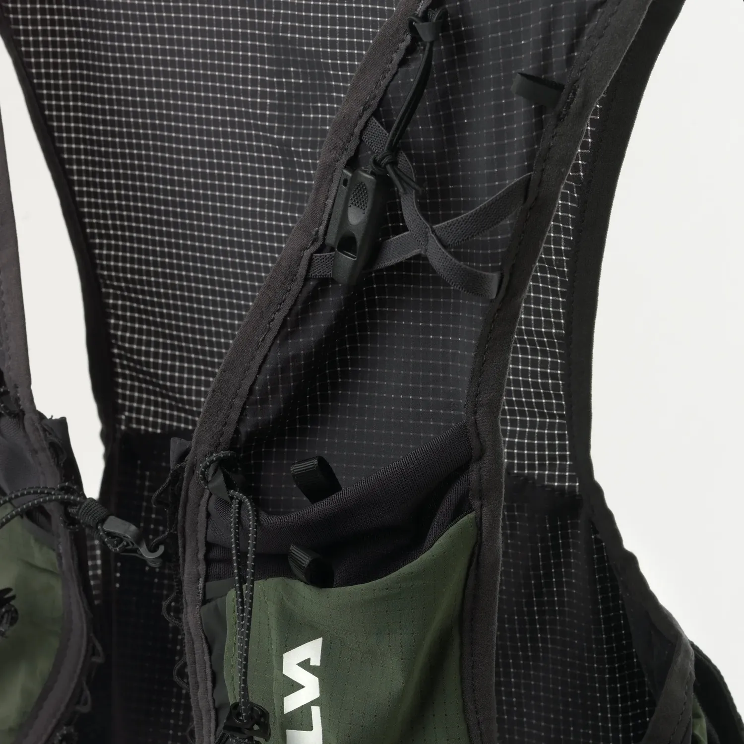 Silva Strive Fly 3L Laufweste Grün ultraleicht