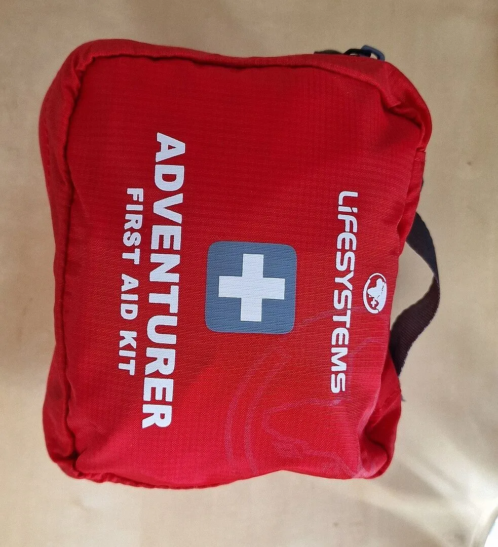 Lifeventure Adventurer Erste-Hilfe-Set kompakt