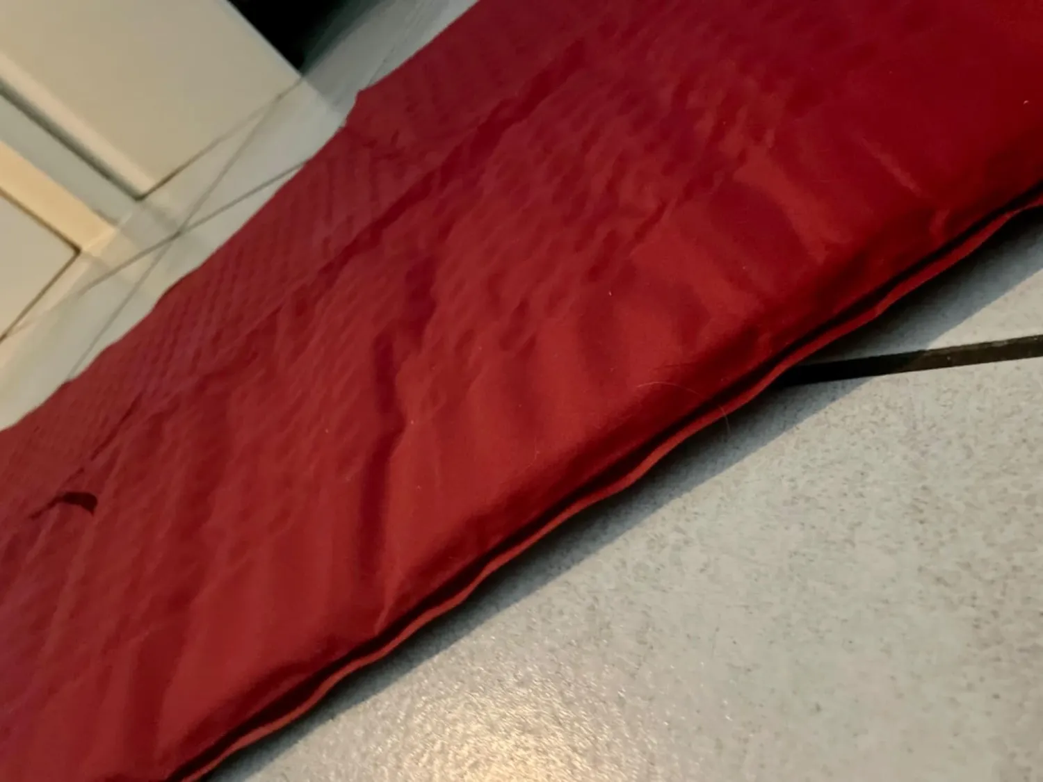 Grand Canyon Hattan 3.8 Kids Isomatte Rot selbstaufblasend