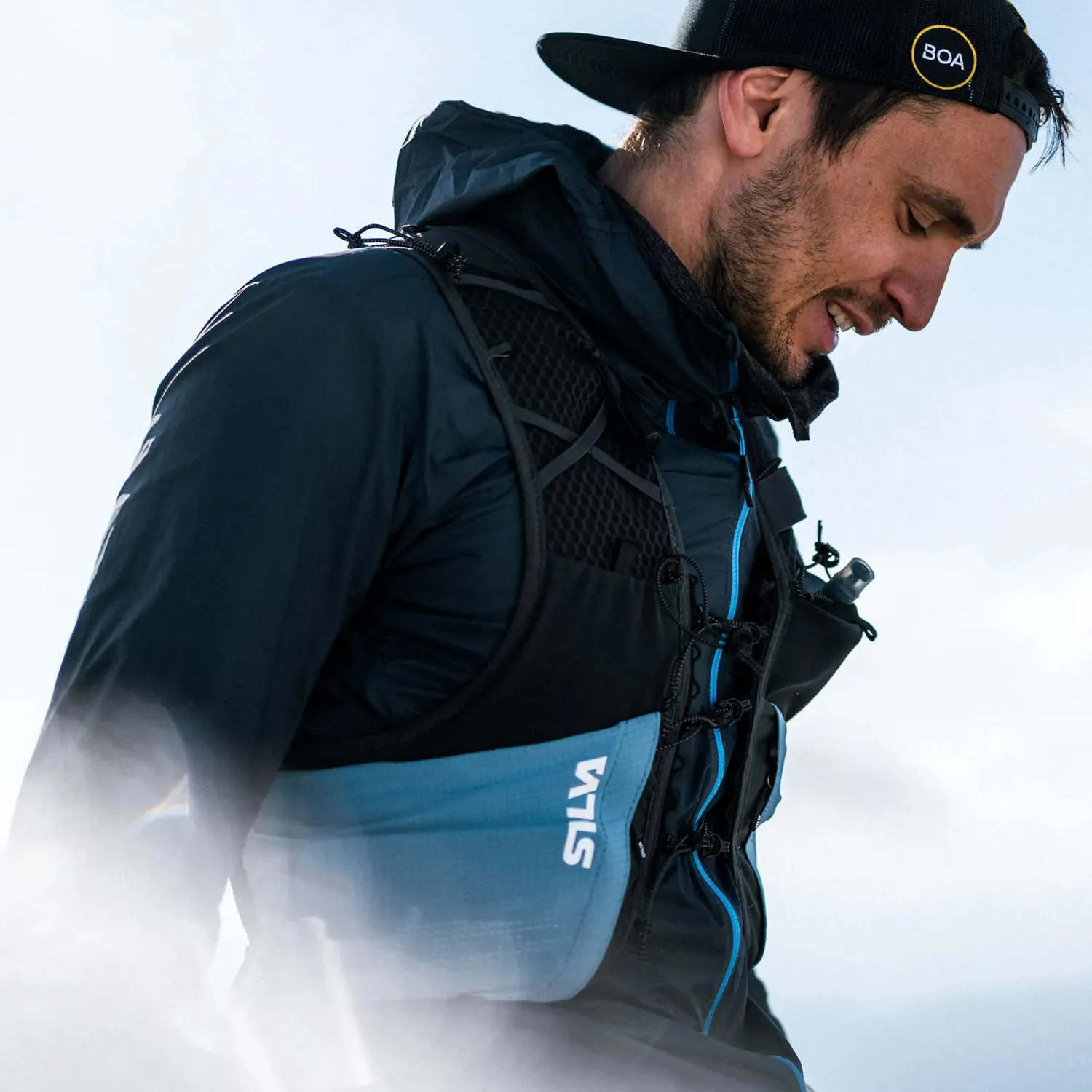 Silva Strive 5L Laufweste Blue + Soft Flask 500 ml
