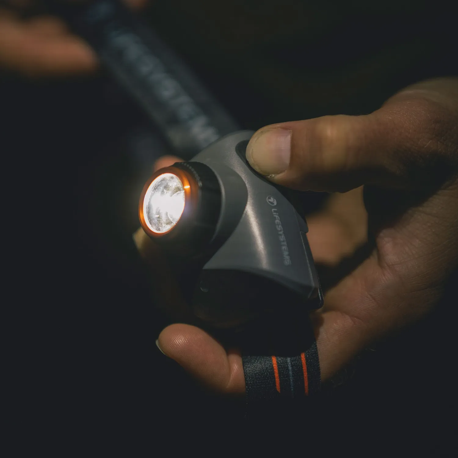 Lifeventure Intensity 580 LED Stirnlampe wiederaufladbar
