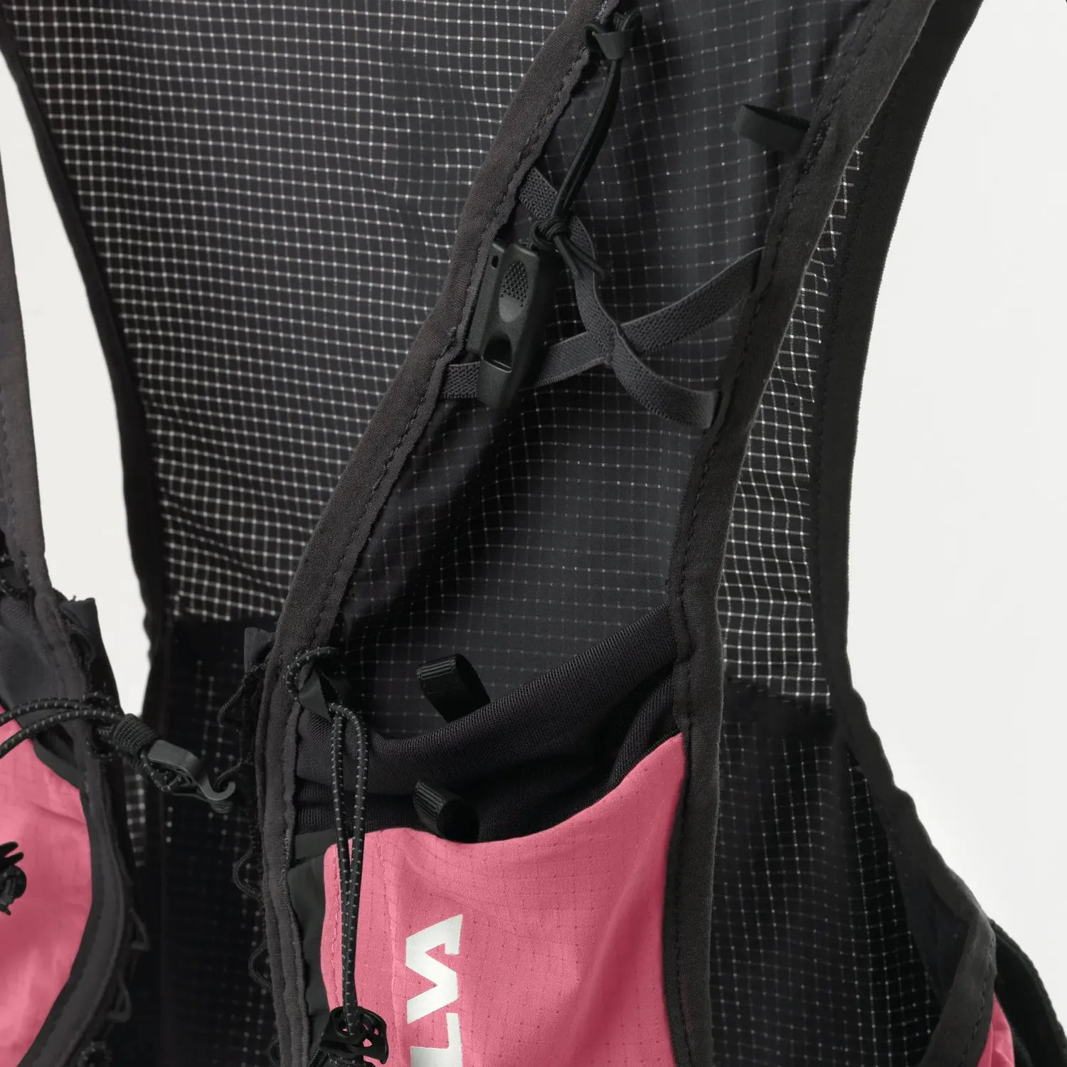 Silva Strive Fly 3L Laufweste Rose mit 2 Flasks