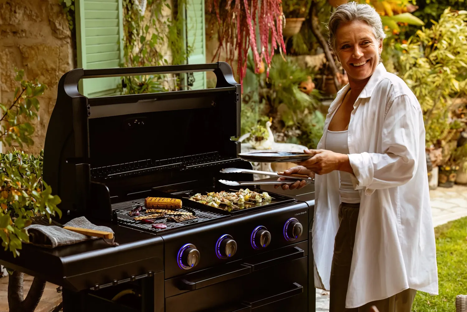 Campingaz 4 Series Onyx S Gasgrill 4-Brenner Seitenkocher